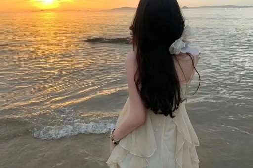 于正爆料内娱“潜规则”：撕开娱乐圈遮羞布